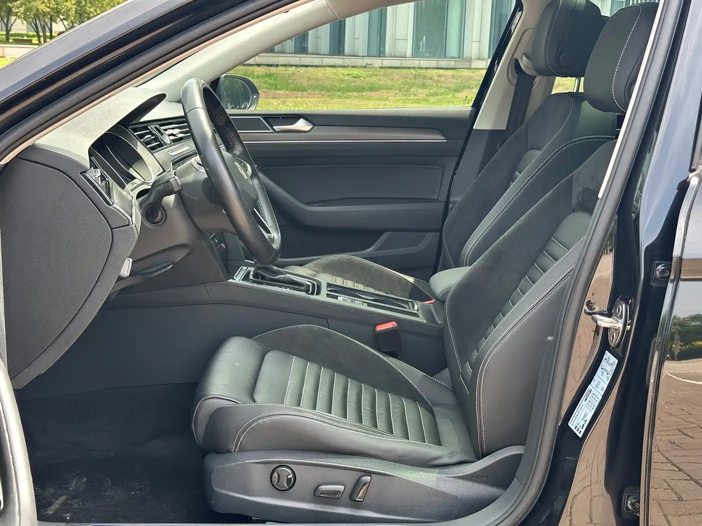 Volkswagen Magotan 2020 330TSI DSG Leading фото 7