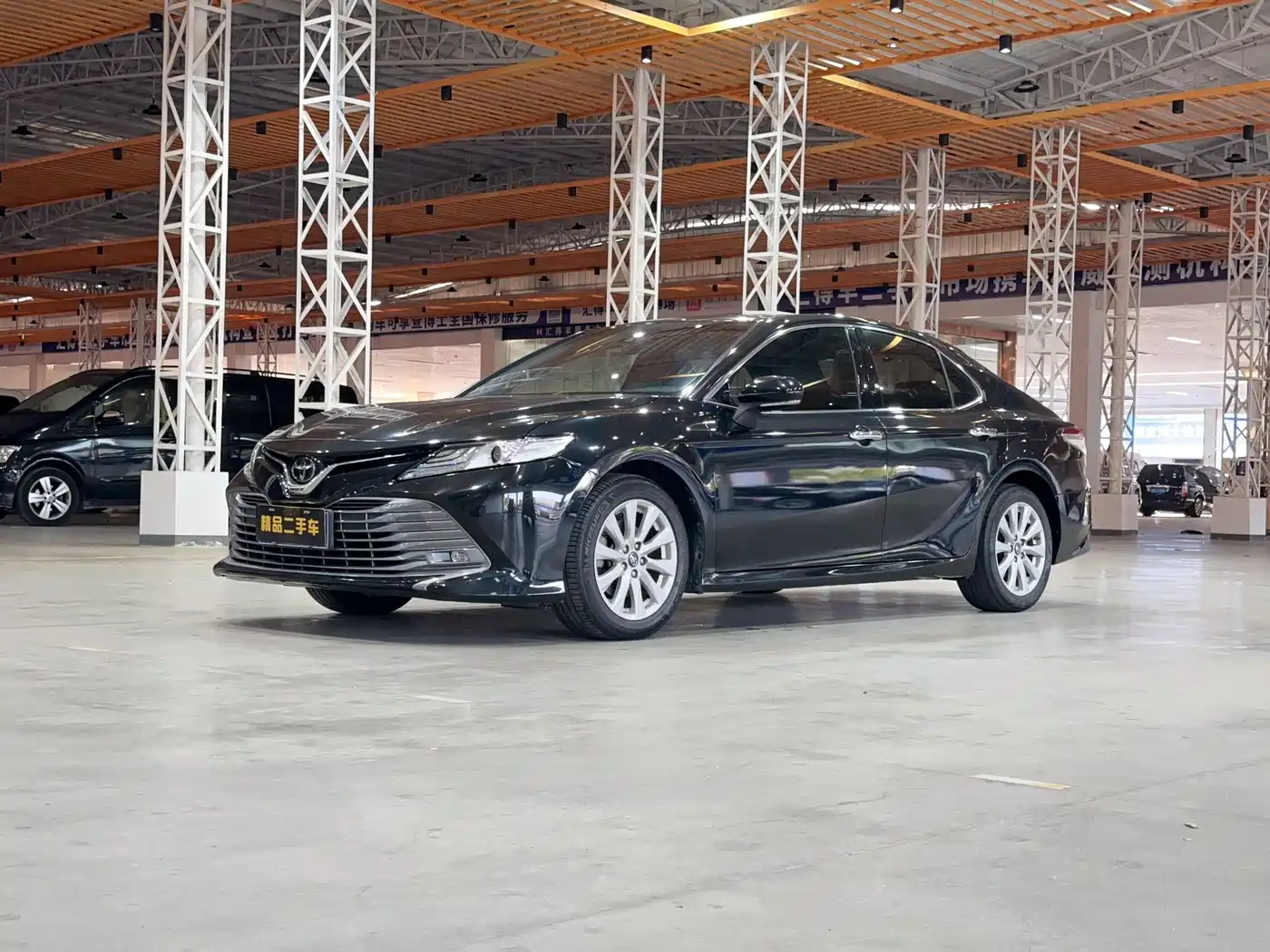 Toyota Camry 2018 2.0G Luxury Edition