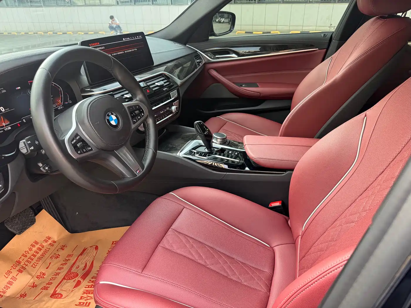BMW 5 Series 2021 525Li M Sport Package фото 4