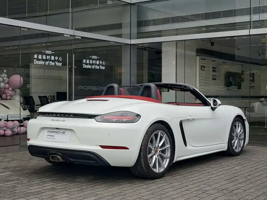 Porsche 718 2022 Boxster 2.0T фото 14