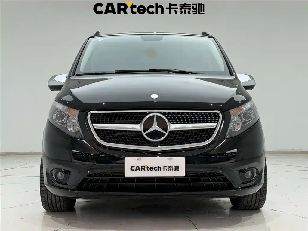 Mercedes-Benz Vito 2021 2.0T Business Edition 9-seater фото 3