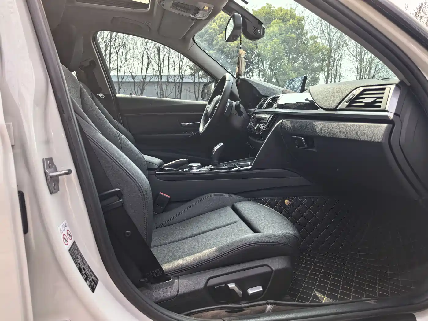 BMW 3 Series 2018 320Li Leading M Sport Package фото 15