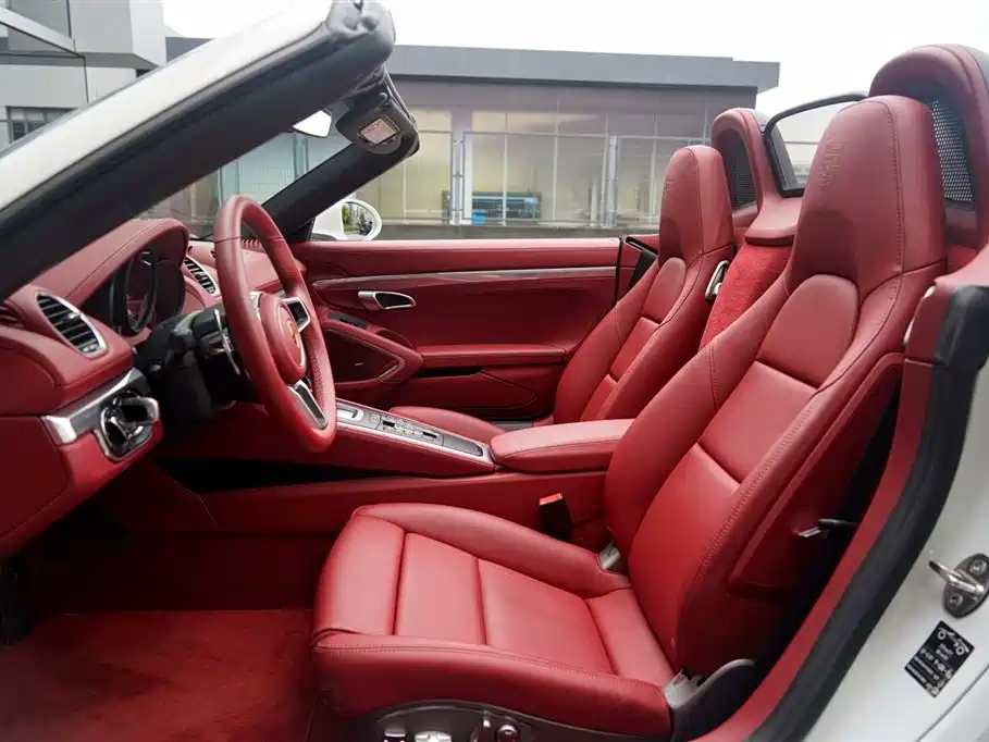 Porsche 718 2022 Boxster 2.0T фото 16