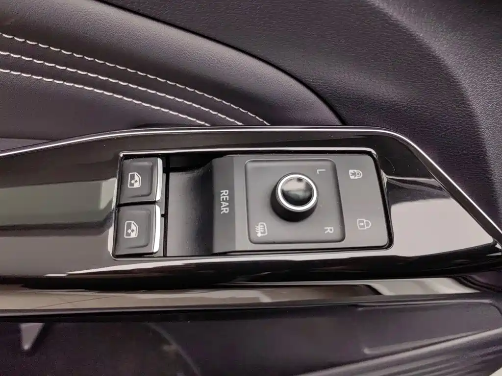 Фото 9 - Volkswagen ID.4 CROZZ