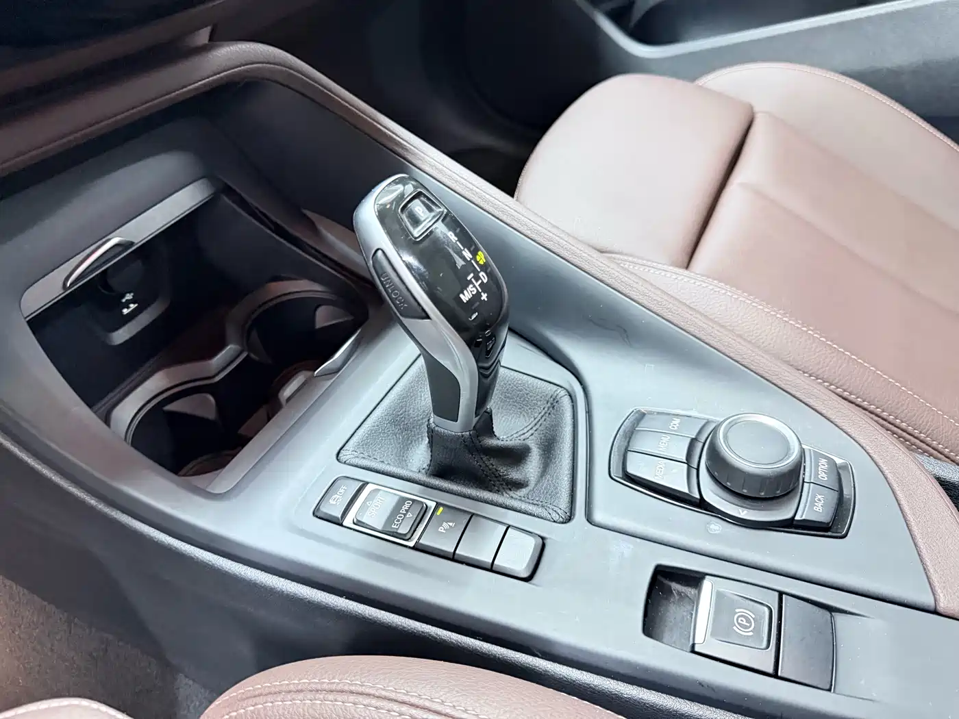 BMW X1 2020 sDrive20Li Fashion Model фото 14
