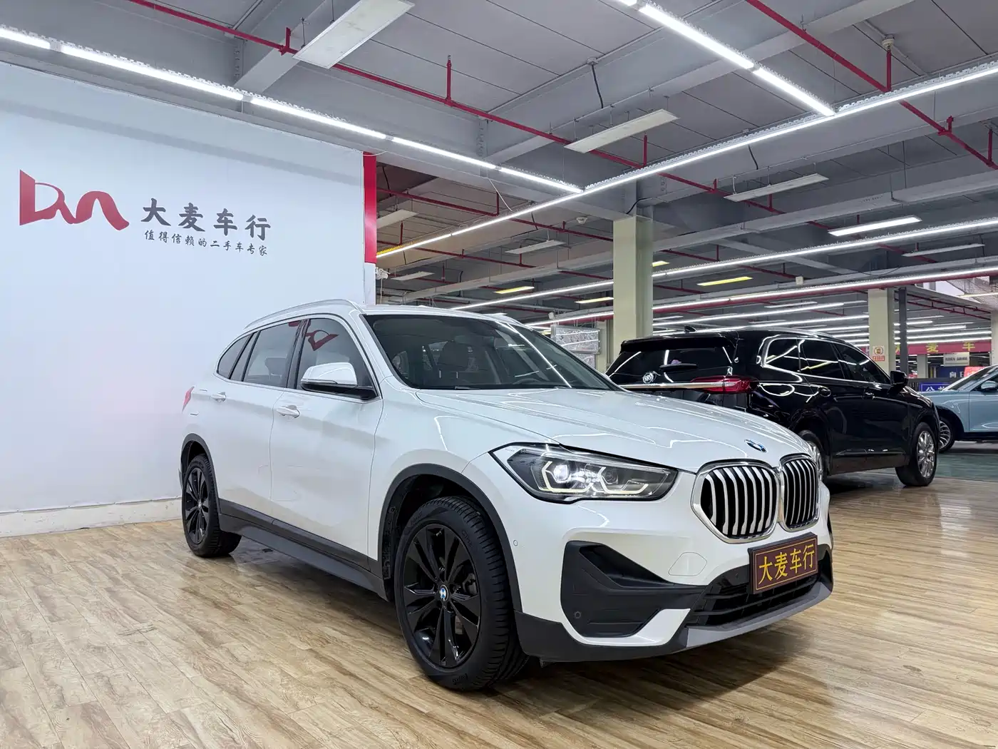 BMW X1 2020 sDrive20Li Fashion Model фото 3
