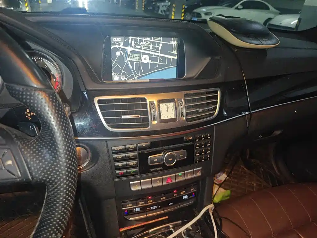 Mercedes-Benz E-Class 2015 E 320 L Sport 4MATIC фото 9