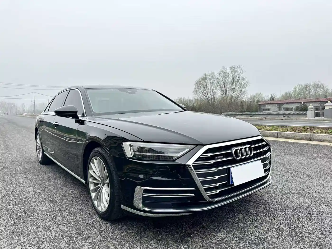 Audi A8 2019 A8L 50 TFSI quattro Comfort фото 3