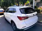 Фото 5 - Roewe RX5