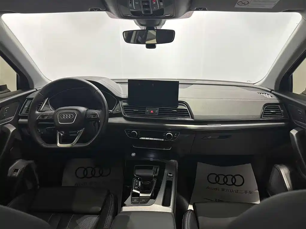 Audi Q5L 2022 Facelift 40T Luxury Dynamic фото 7