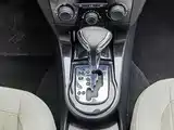 Photo 13 - Citroën C-Quatre