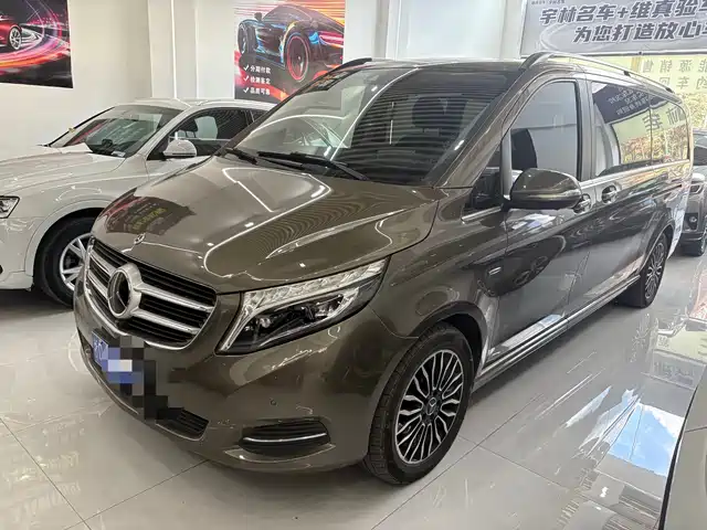 MERCEDES-BENZ V CLASS