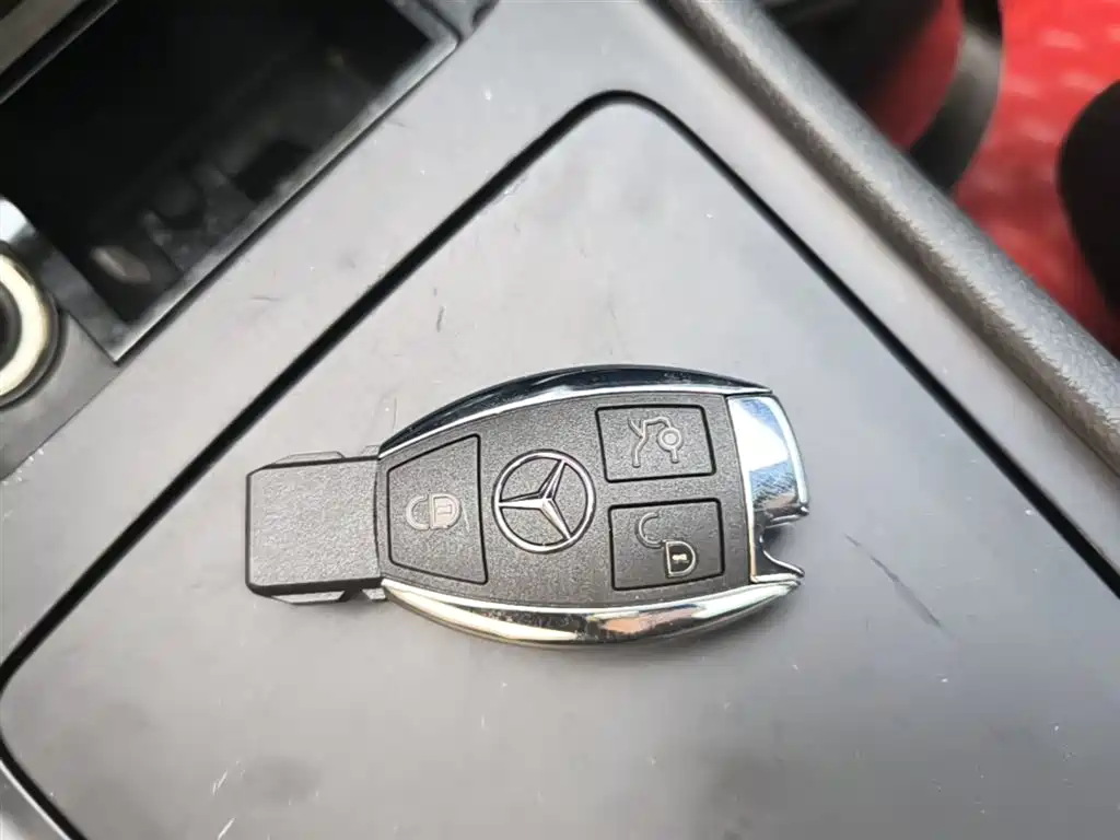 Mercedes-Benz CLA (Import) 2016 CLA 200 Sport фото 9