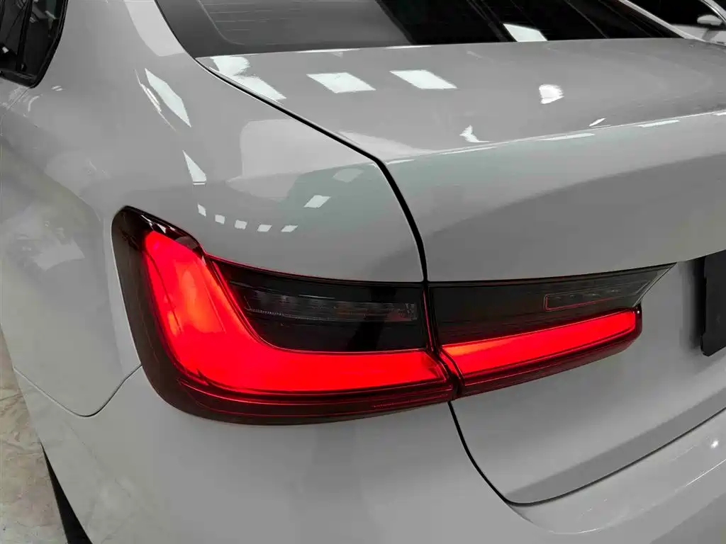 BMW 3 Series 2022 320i Sport Package фото 19