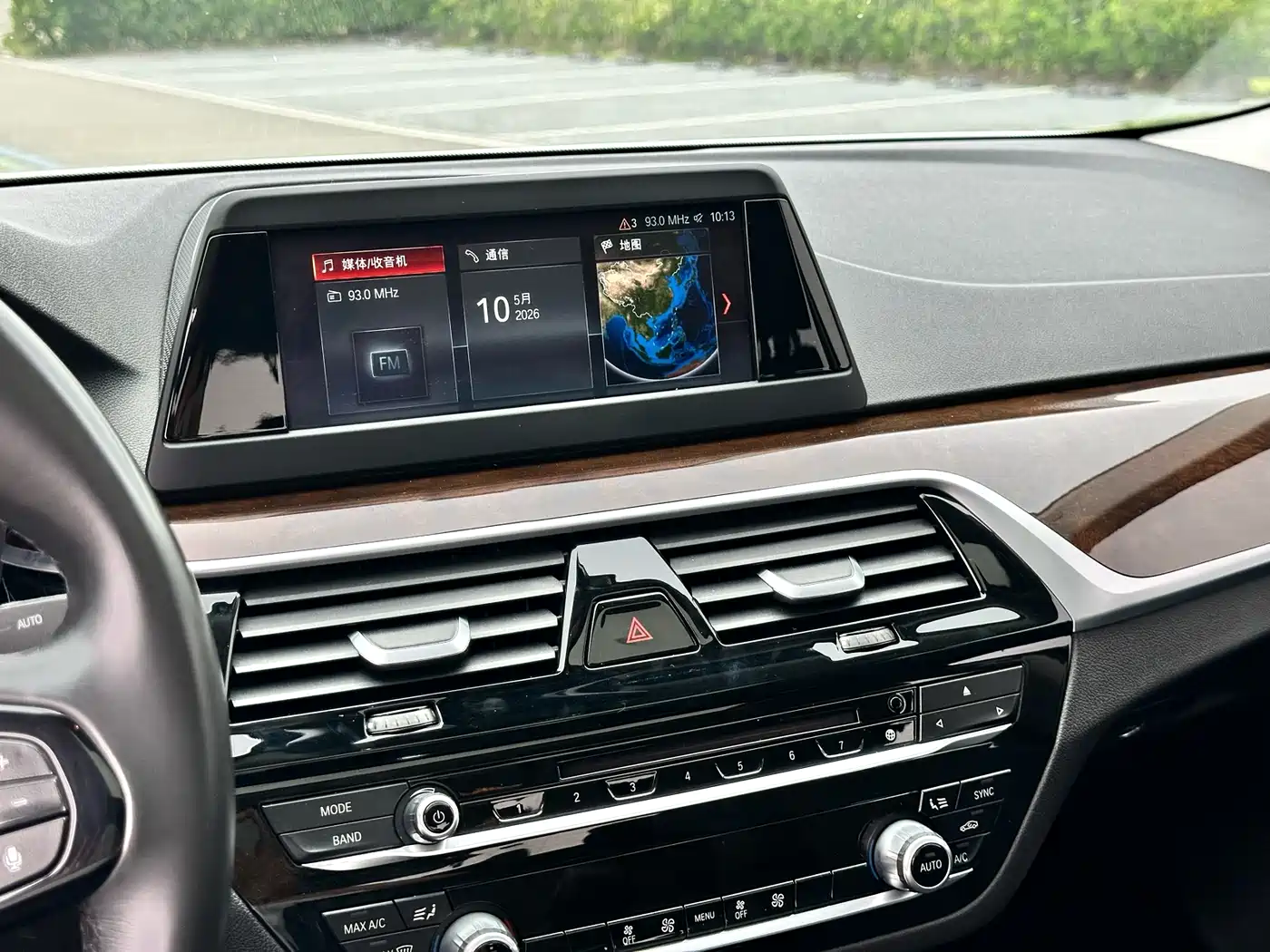 BMW 5 Series 2018 528Li Launch Special Edition фото 9