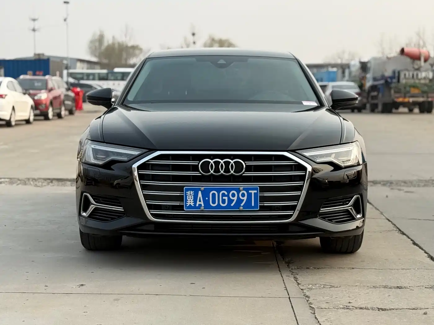 Audi A6L 2024 40 TFSI Luxury Elegance фото 2