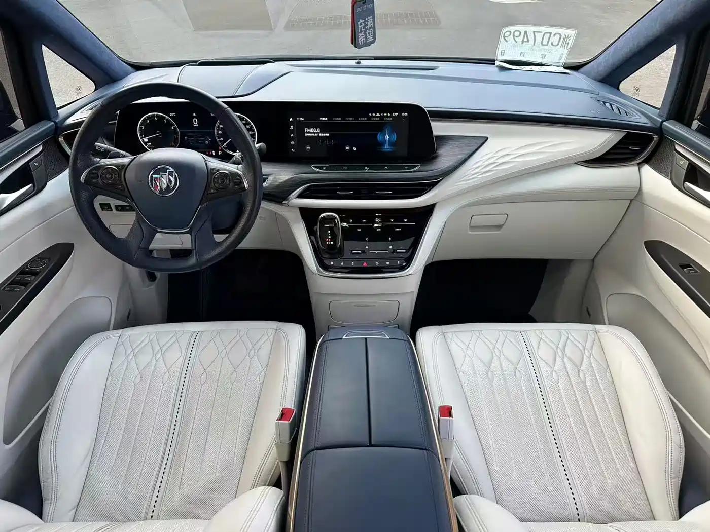 Фото 4 - Buick GL8