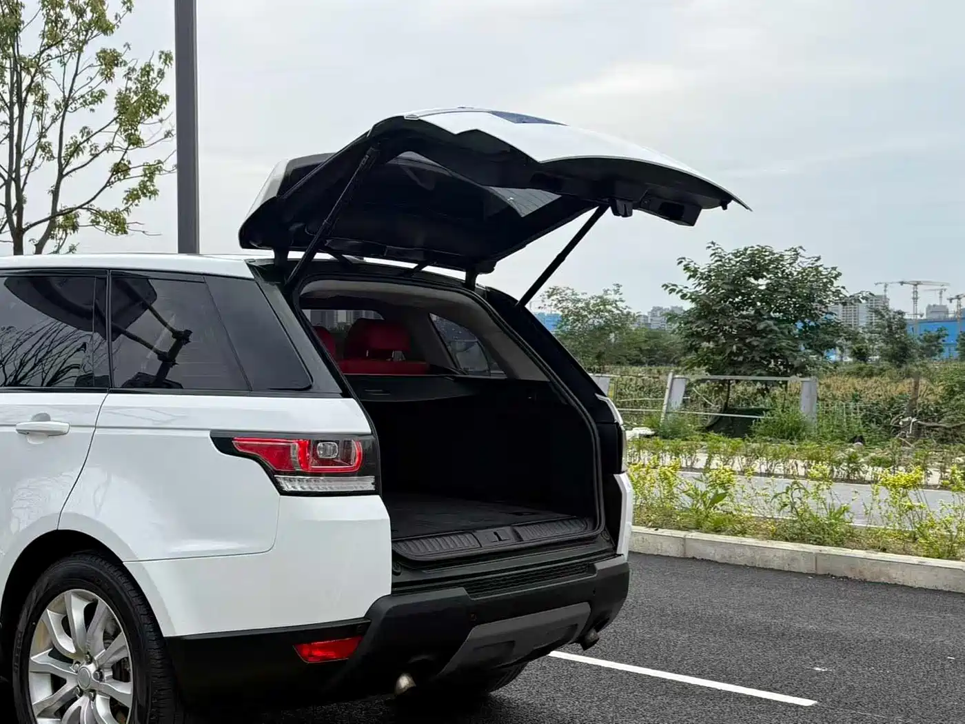 Land Rover Range Rover Sport 2017 3.0 SC V6 HSE фото 8