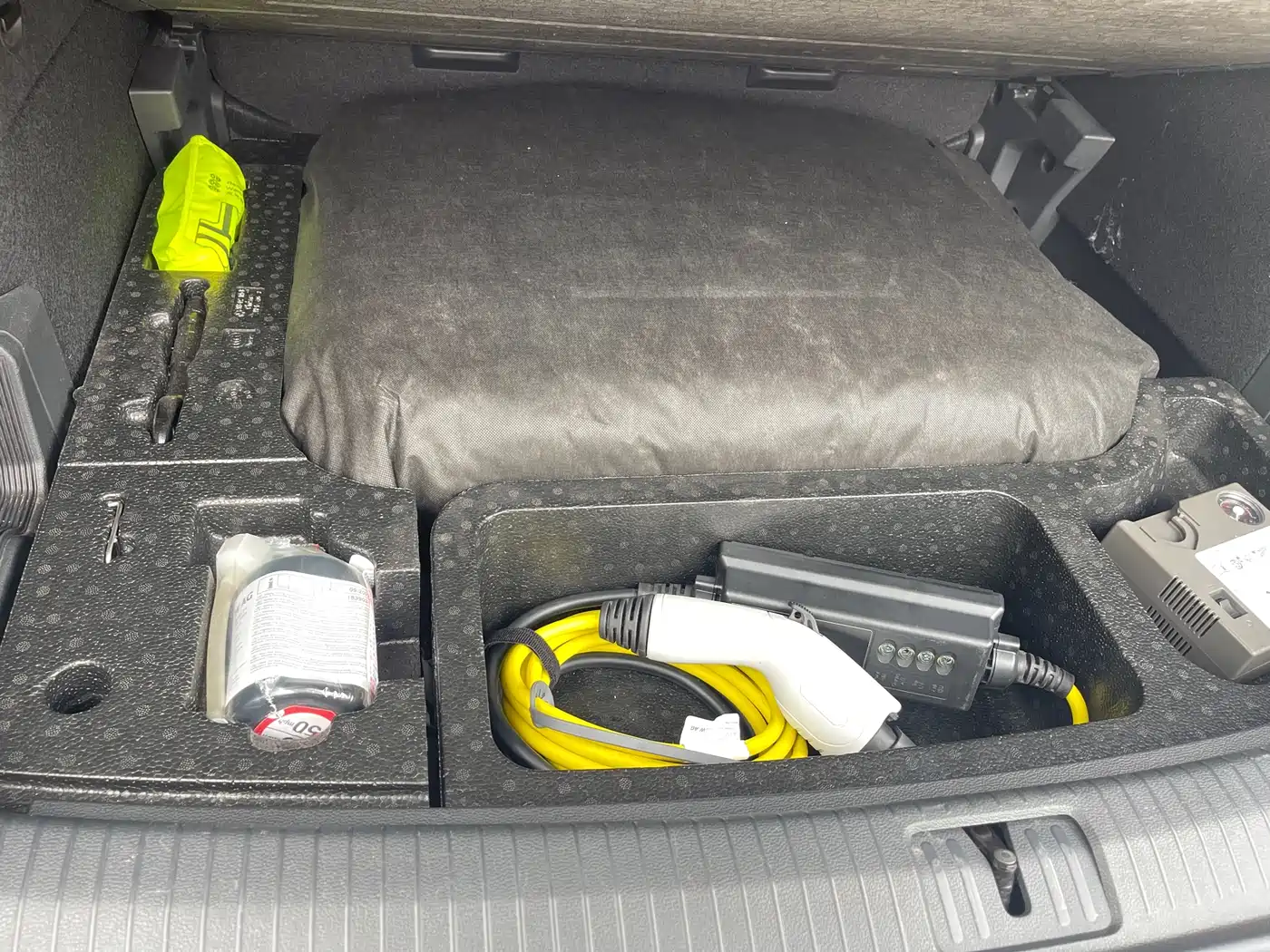 Volkswagen Tiguan L PHEV 2020 430PHEV Plug-in Hybrid Premium Edition фото 29
