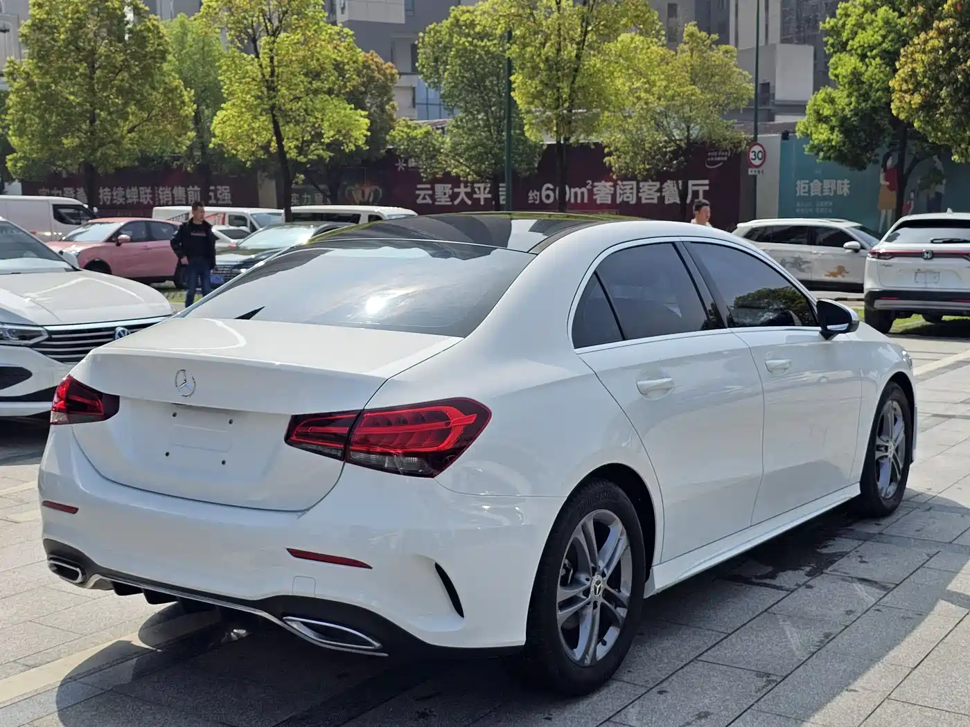 MERCEDES-BENZ A CLASS