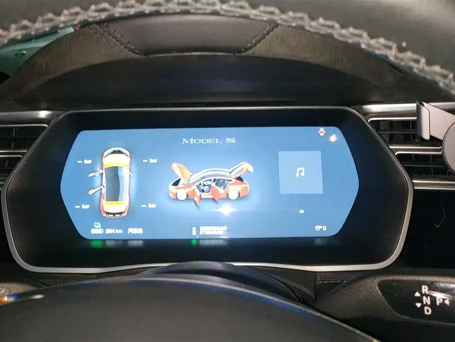TESLA MODEL S