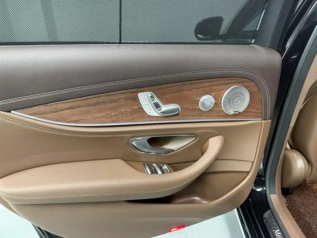 Mercedes-Benz E-Class 2023 Facelift E 300 L Luxury фото 17