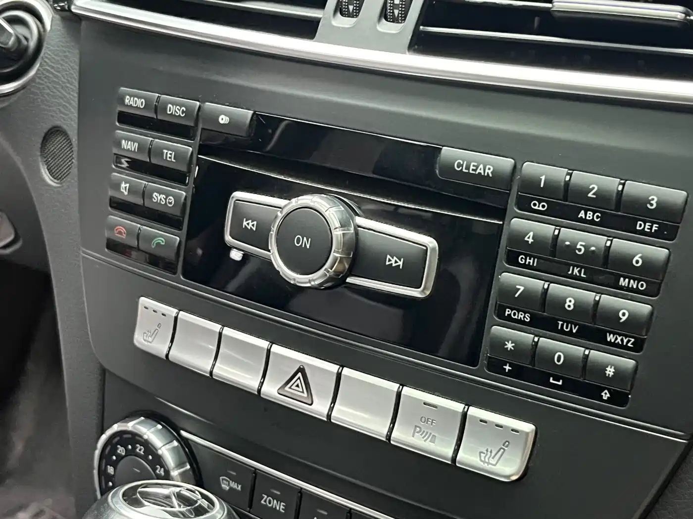 Фото 22 - Mercedes-Benz C-Class