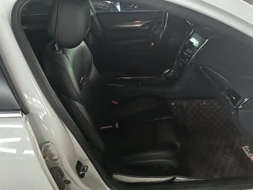 Cadillac ATS-L 2017 28T Technology фото 25