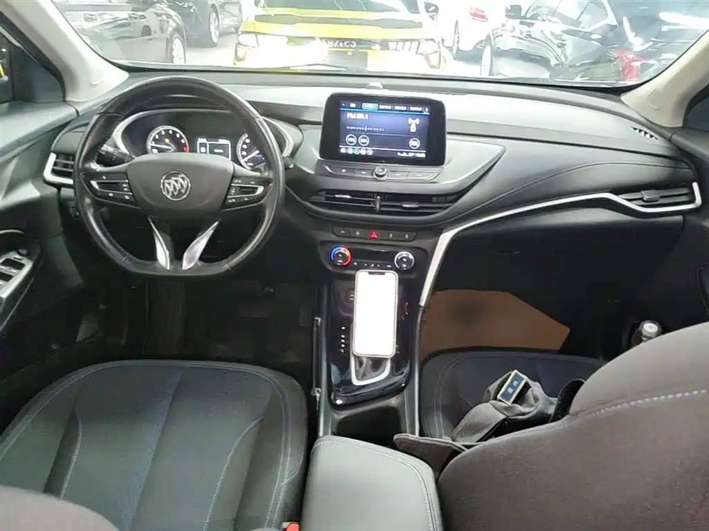 Buick Encore 2020 20T CVT Elite Model фото 10