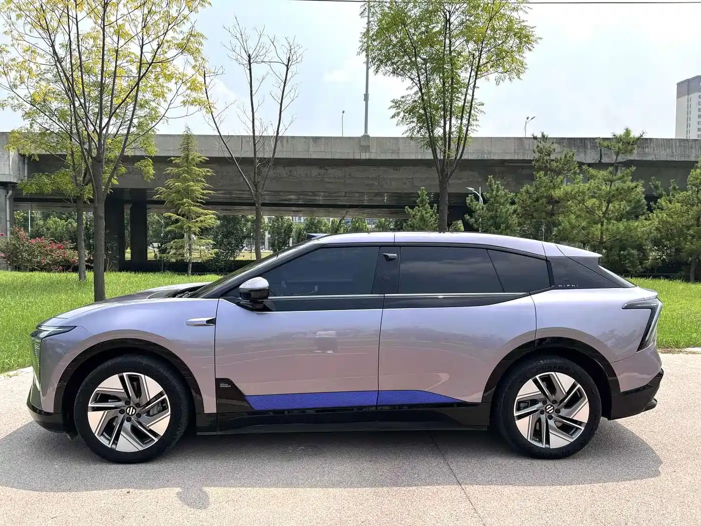 HiPhi Y 2023 2023 560km Pioneer Edition
