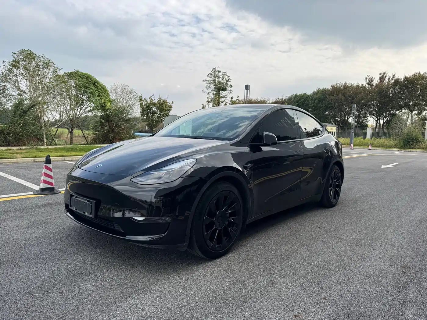 Tesla Model Y 2021 2021 Standard Range Rear-Wheel Drive