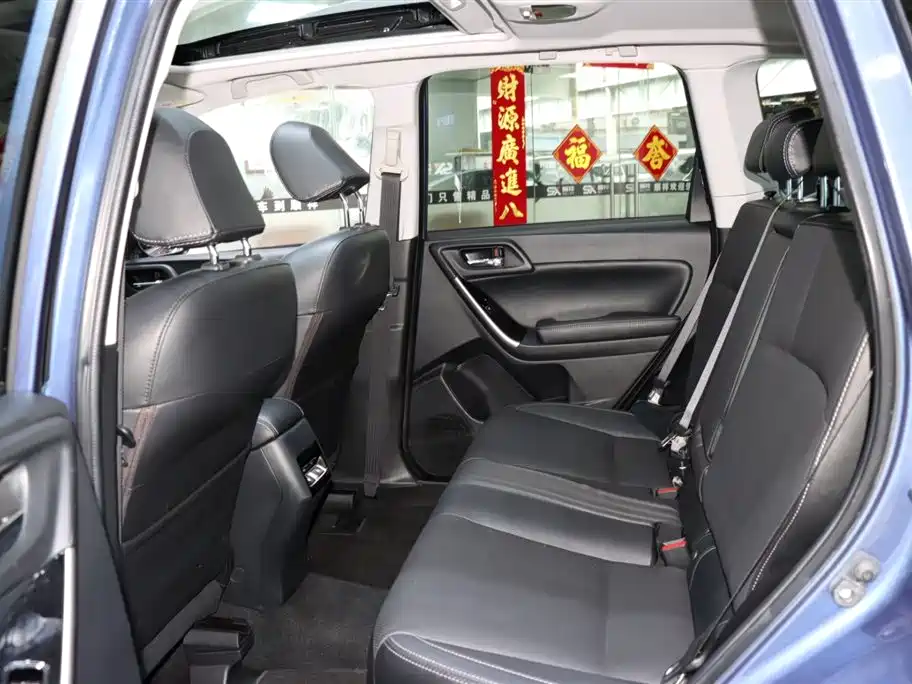Subaru Forester 2018 2.5i Premium Navigation Edition EyeSight фото 11