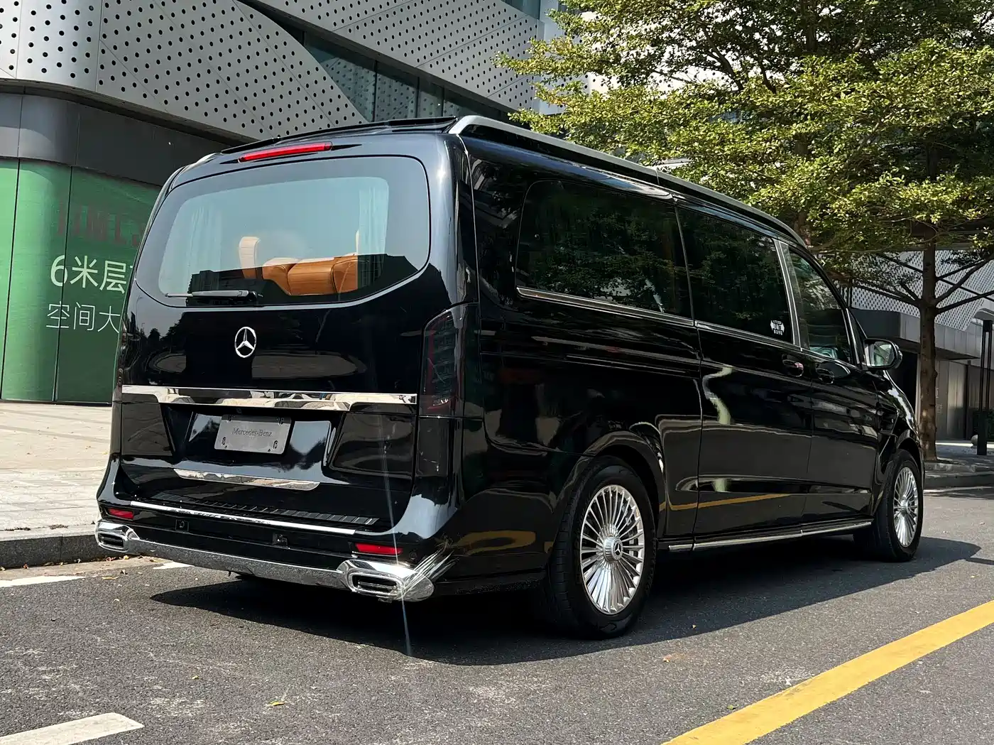 Mercedes-Benz Vito 2021 2.0T Business Edition 7-seater фото 4