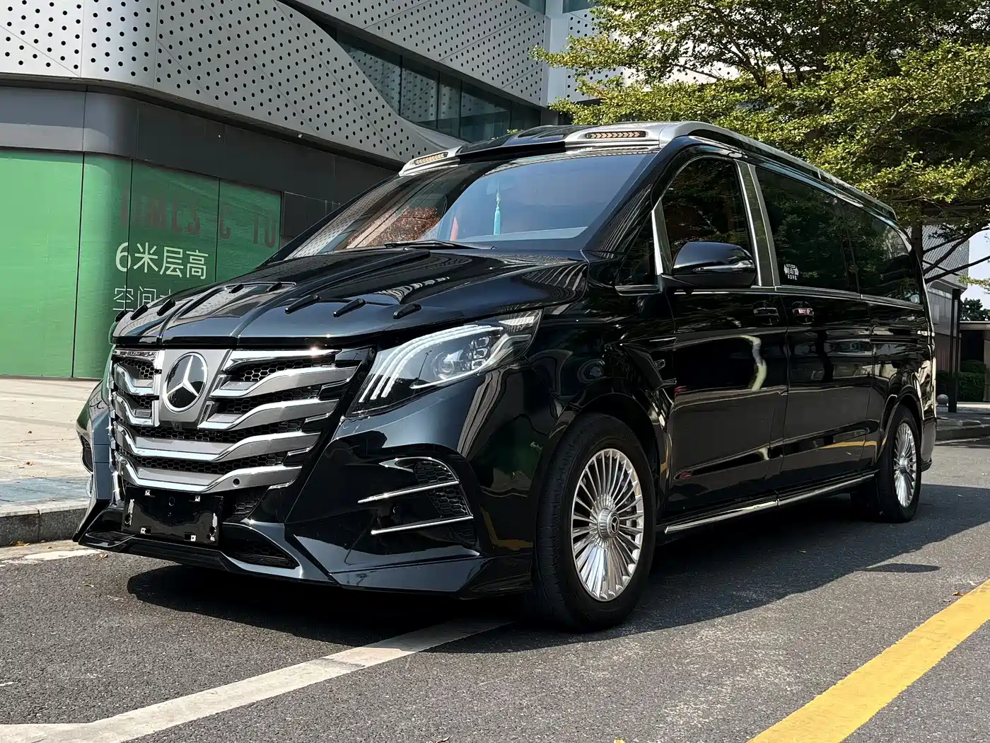 Mercedes-Benz Vito 2021 2.0T Business Edition 7-seater фото 2