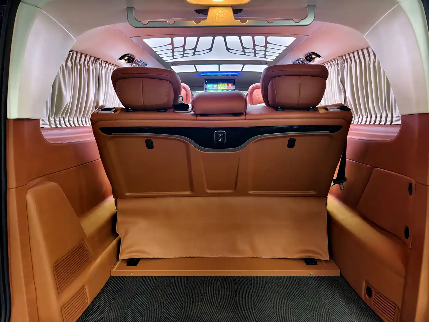 Mercedes-Benz Vito 2021 2.0T Business Edition 7-seater фото 15