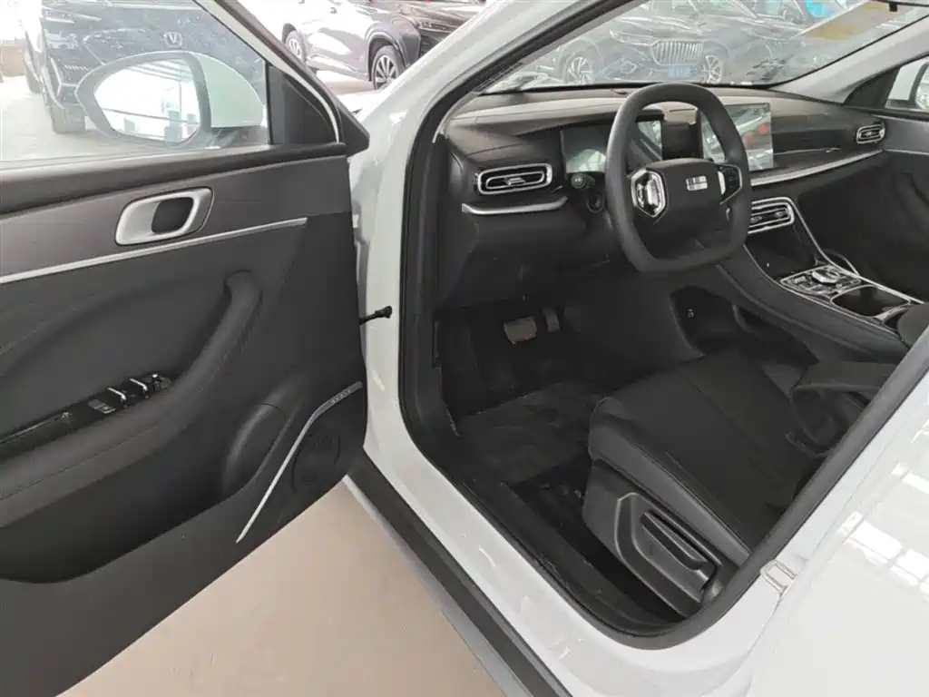 Geely Galaxy Galaxy Stellar 6 2025 Model 125km Free Edition фото 16