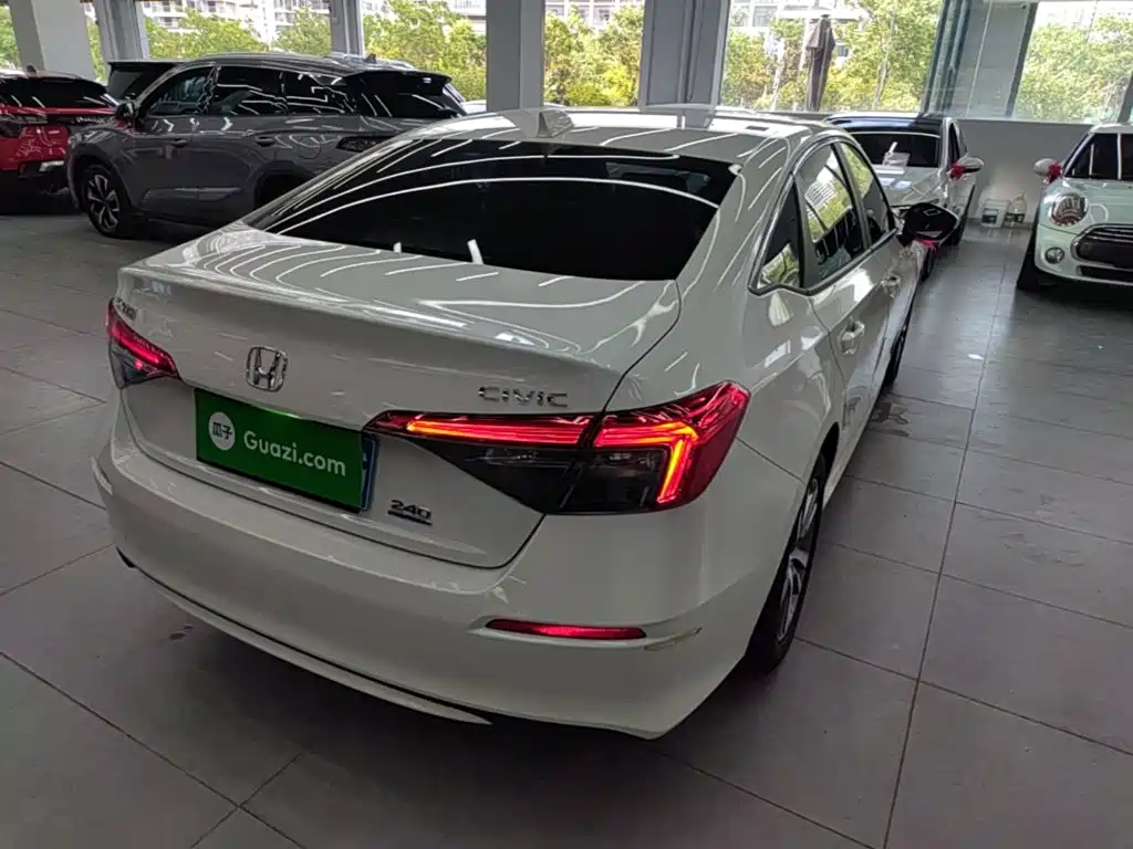 Honda Civic 2025 2022 240TURBO CVT Sport Edition