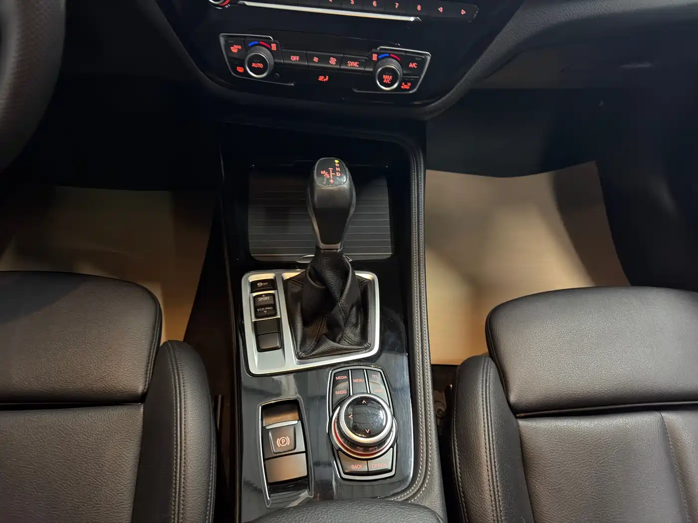BMW 1 Series 2019 118i M Sport Package фото 15