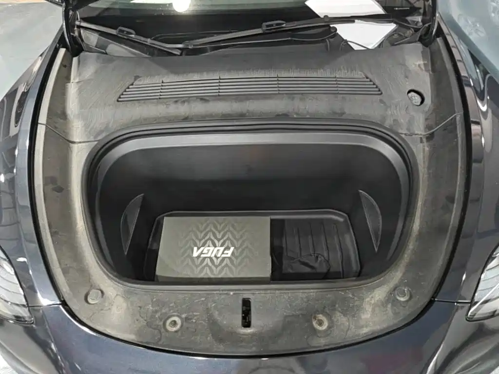 Фото 25 - Tesla Model Y