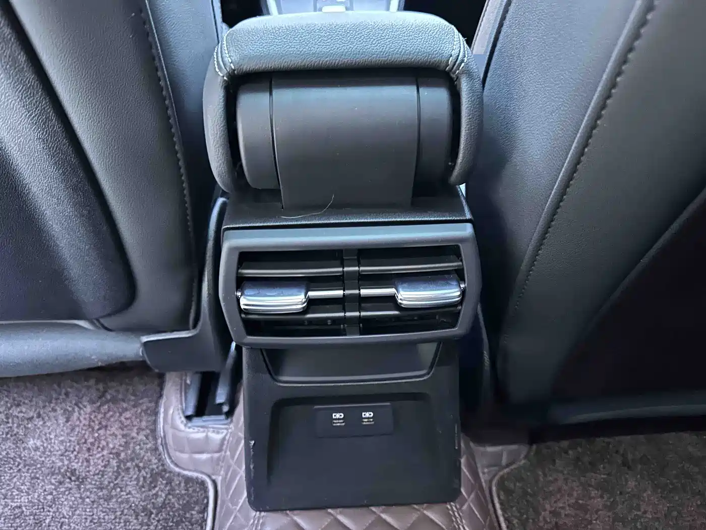 Audi A3 2023 Facelift A3L Limousine 35 TFSI Fashion Sport фото 18