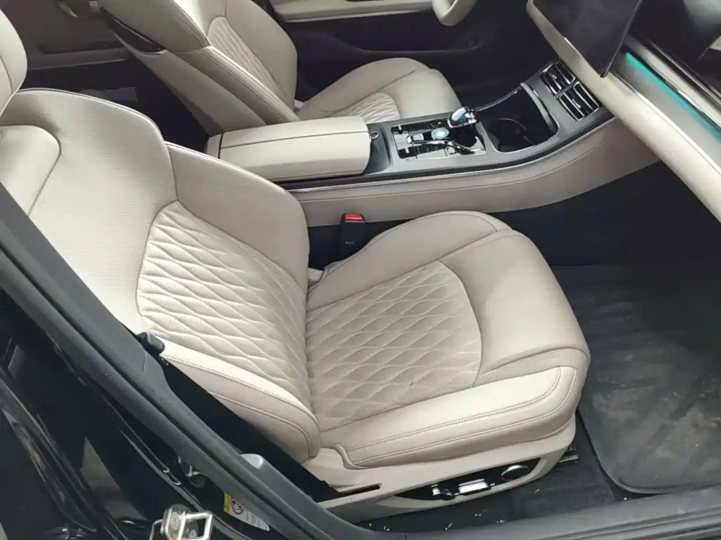 BYD Han 2025 2025 DM-i Smart Driving Edition 125KM LiDAR Flagship
