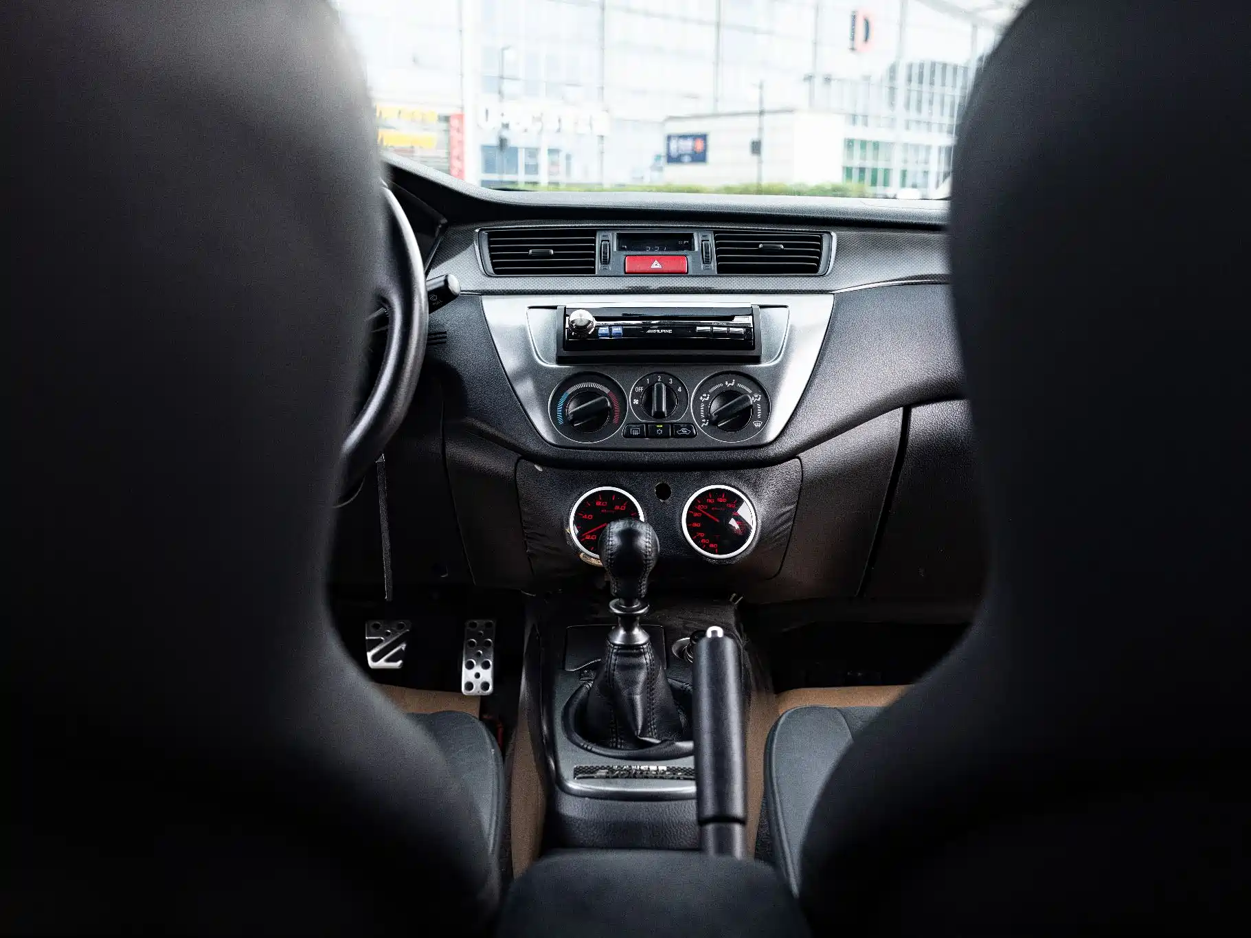 صورة 15 - Mitsubishi Lancer