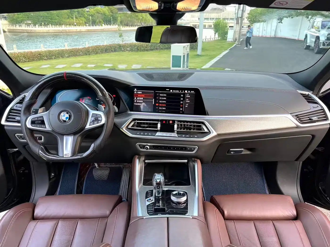 BMW X6 2021 Facelift xDrive40i Premium M Sport Package фото 5