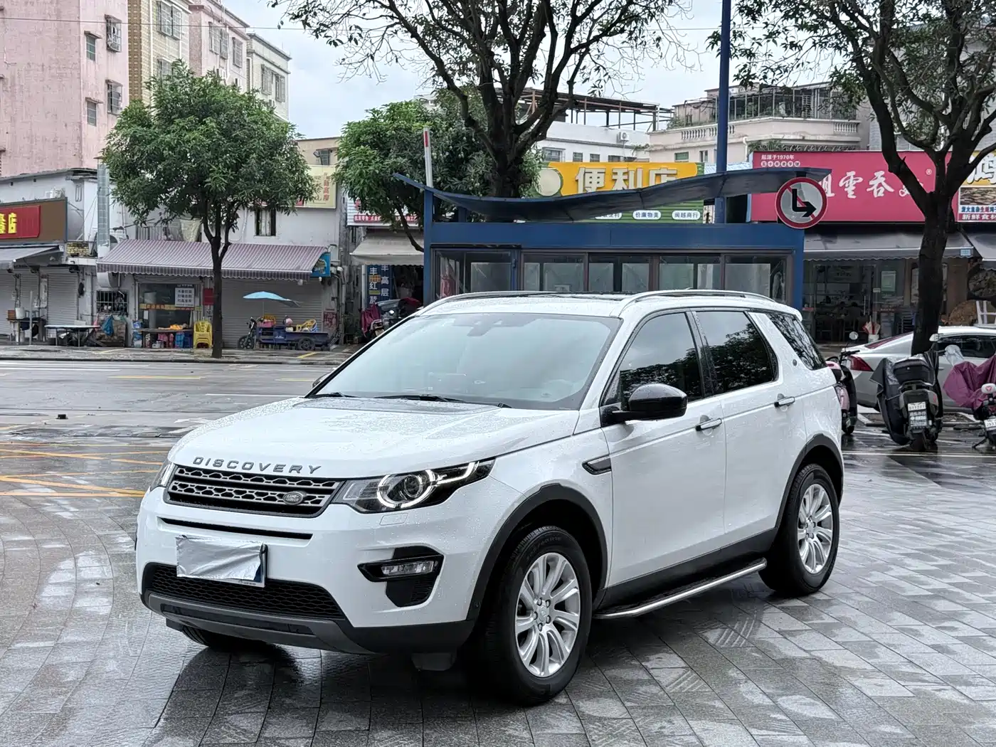 Land Rover Discovery Sport 2018 240PS SE Edition