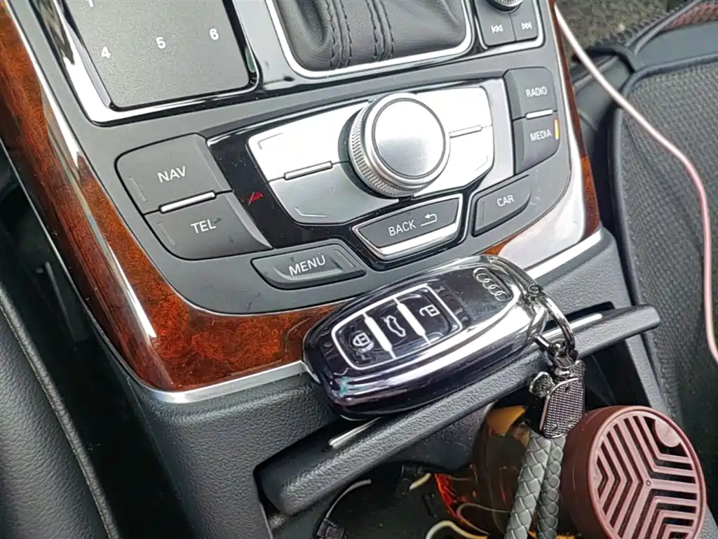 Audi A6L 2015 TFSI Millionth Anniversary Intelligent Leader Type фото 9