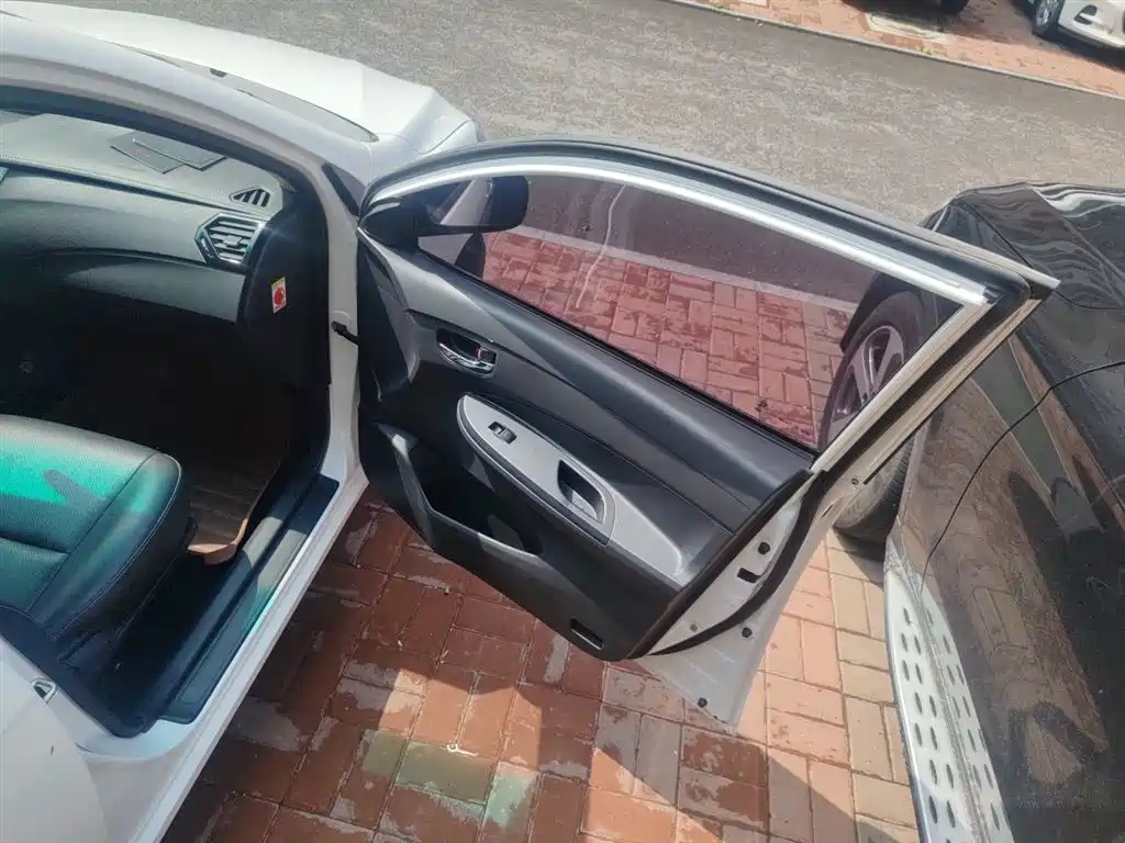 BYD F3 2020 1.5L Manual Luxury Edition фото 22