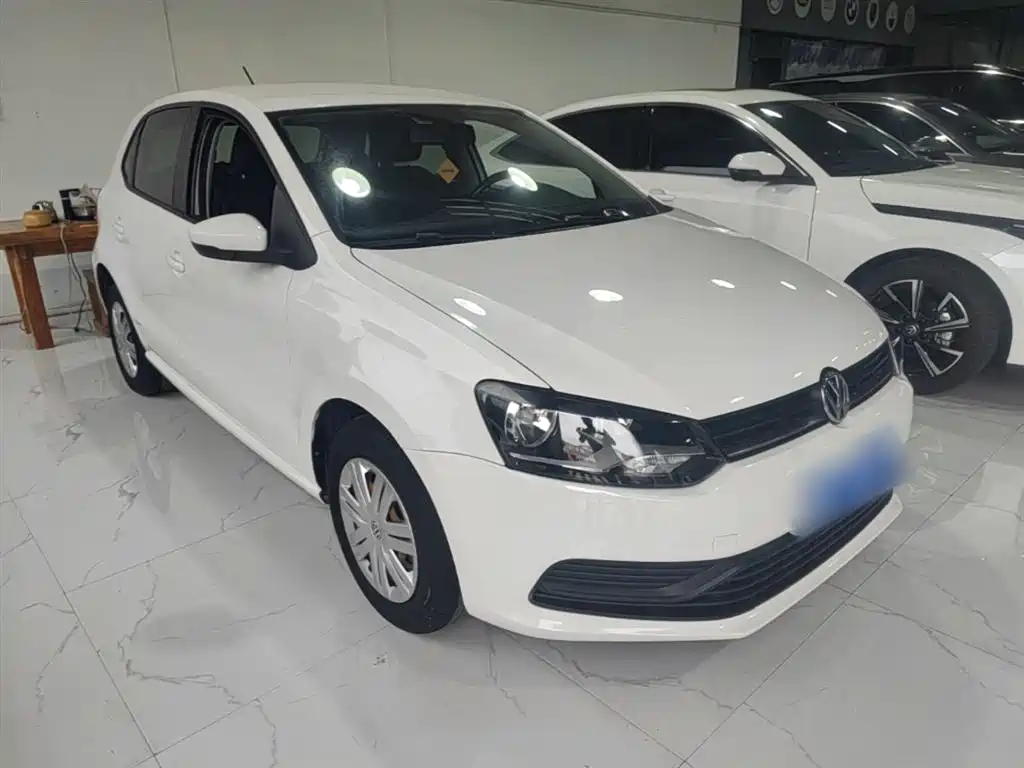 Volkswagen Polo 2018 1.5L Auto Safe Drive фото 4