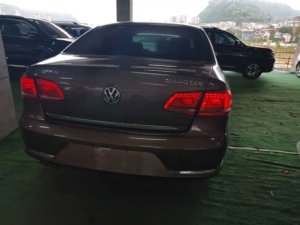 Фото 6 - Volkswagen Magotan