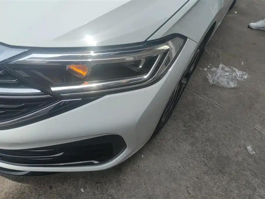 Volkswagen Sagitar 2023 280TSI DSG Surpass Plus Edition фото 5