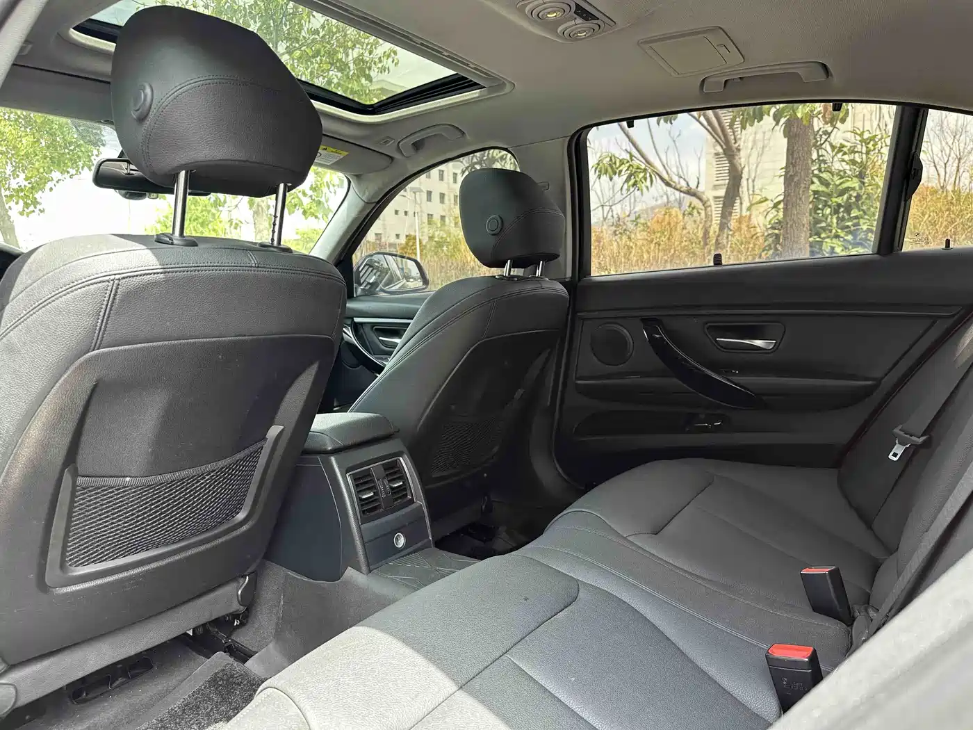 BMW 3 Series 2019 320Li M Luxury Package фото 5